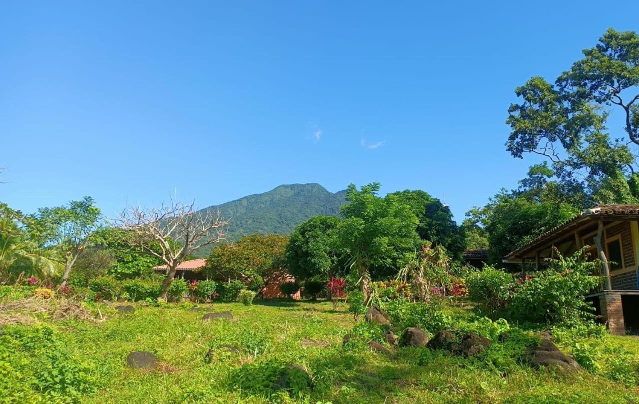 Finca Montana Sagrada Merida Ngoại thất bức ảnh
